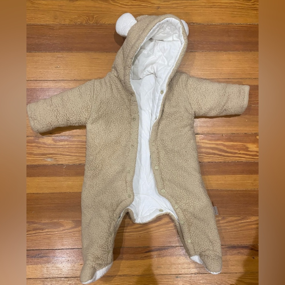 Carters bunting 6-9m